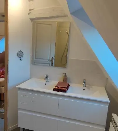 Double Gite, Duplex Et Chaleureuse Petite Maison بيت للعطل *