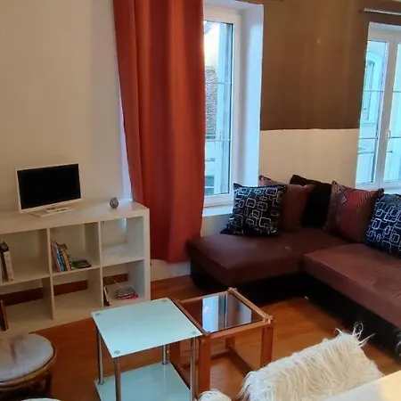 بيت للعطل Double Gite, Duplex Et Chaleureuse Petite Maison *