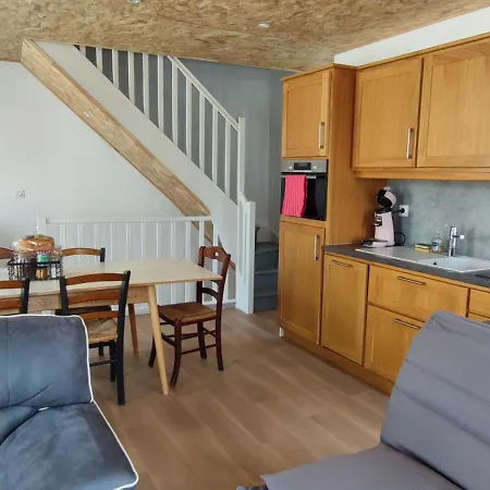 Double Gite, Duplex Et Chaleureuse Petite Maison Nyaraló *