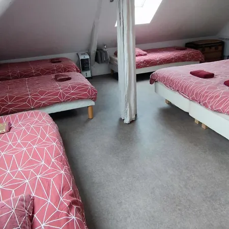 Double Gite, Duplex Et Chaleureuse Petite Maison Nyaraló *